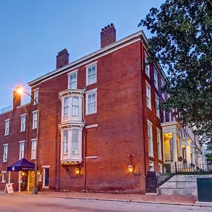 Inn Linden Row, Richmond