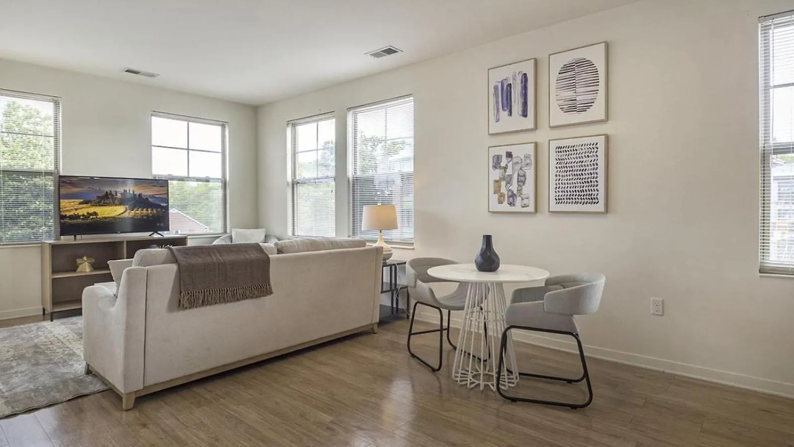 Landing At Ap The Spectrum Apartments - 1 Bedroom In Chamberlayne Industrial Center Richmond